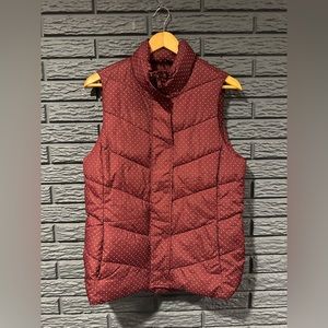 Gap Women's Warmest Puffer Quilted Vest Maroon & White Polka Dot Size Med